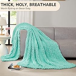 L'AGRATY Chunky Knit Blanket