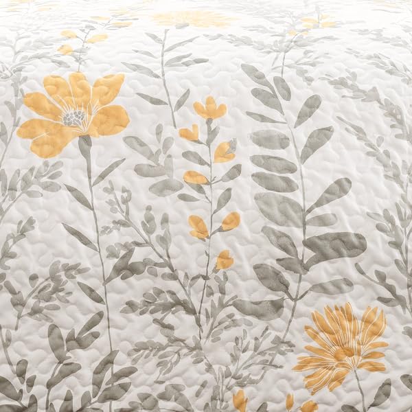 LUSH DECOR APRILE REVERSIBLE FLORAL QUILT QUEEN SIZE 3 PIECE SET FULL/QUEEN, YELLOW & GRAY – BEDDING SET – FLORAL QUILT – COTTAGE BEDROOM DÉCOR