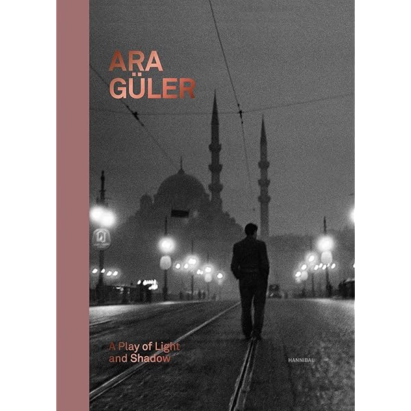 Ara Guler's Istanbul: 40 Years of Photographs (Hardback) - Common