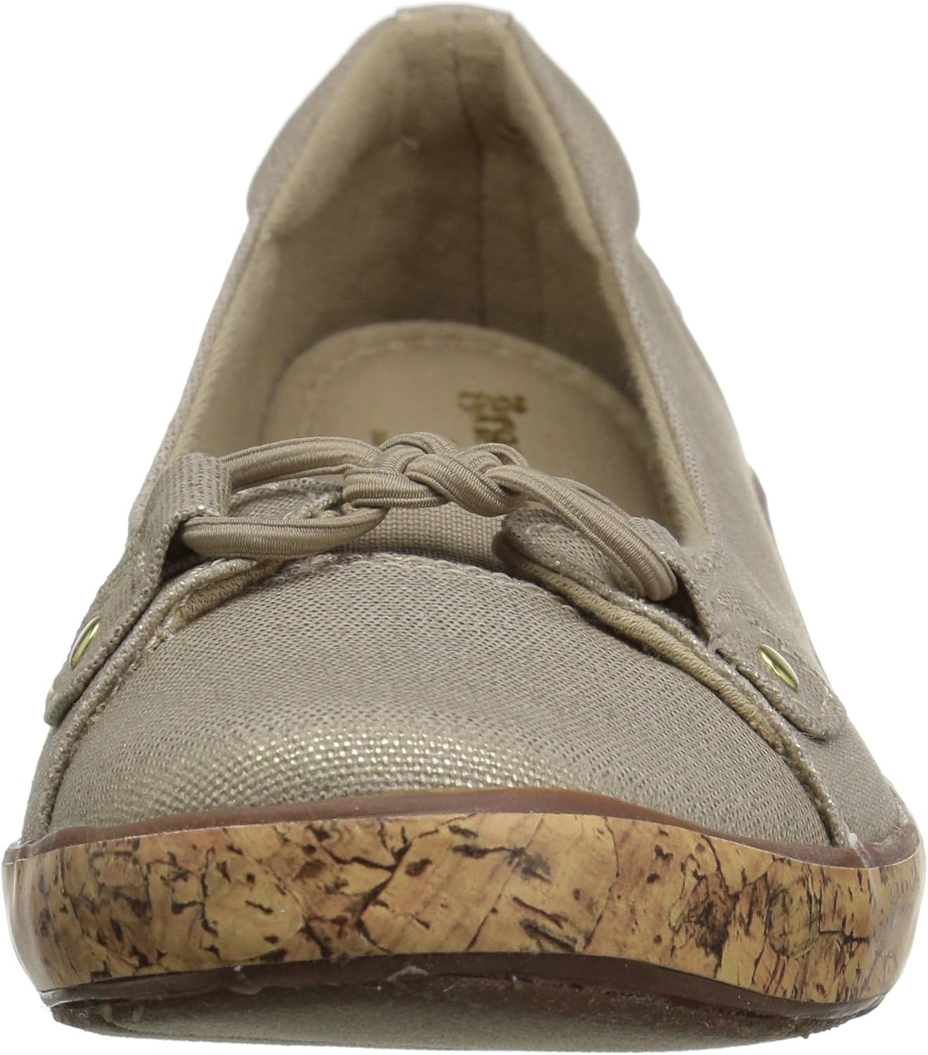 grasshopper lily wedge