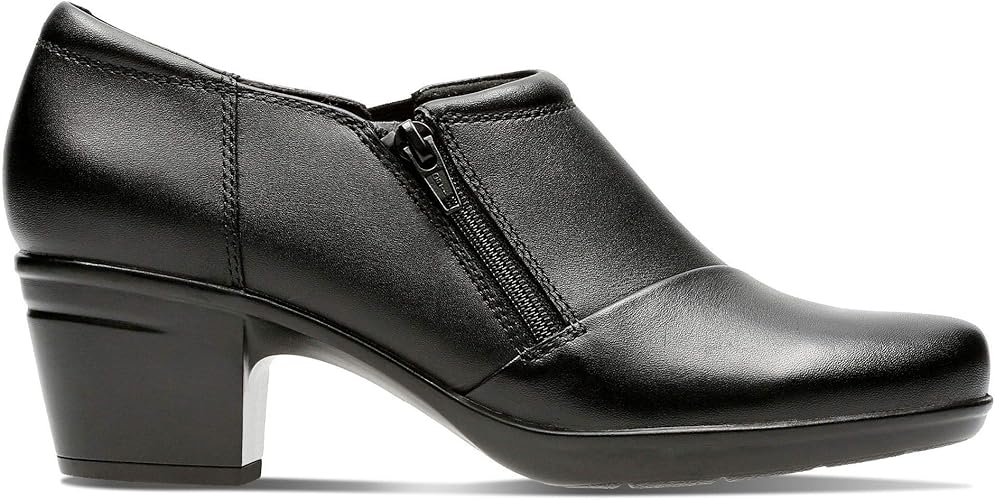 clarks ladies trouser shoes