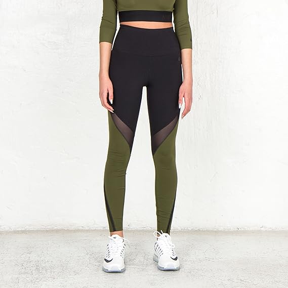 Nike Women�s NikeLab Essentials Training Nike Women�s NikeLab Essentials Training