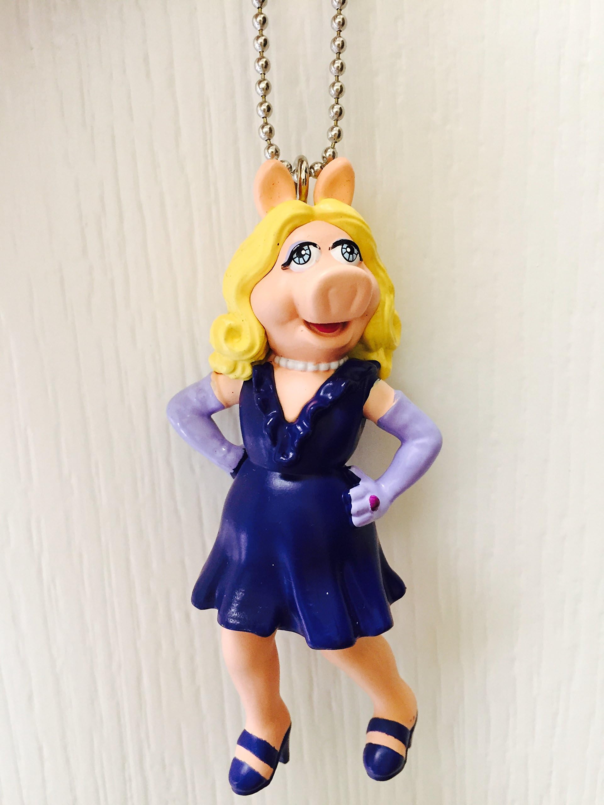 Disney Muppets Miss Piggy 3.5" PVC Figure Keychain Key Chain Dangler Figurine Doll Toy