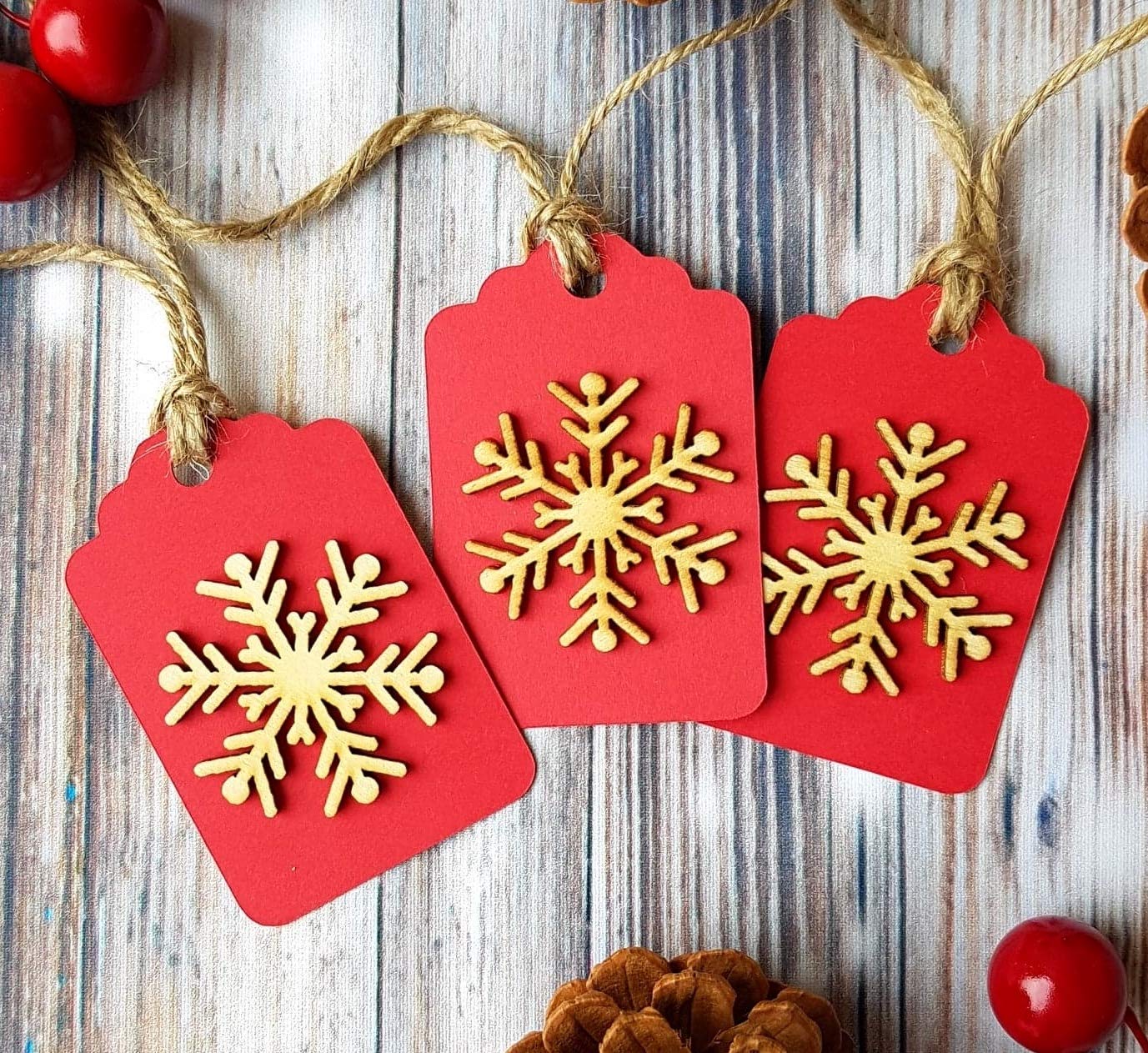3 x Rustic Wooden Christmas Gift Tags Handmade Xmas Snowflake Hang Tags
