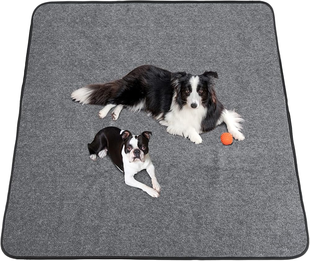 ULIGOTA Extra Large Washable Dog Pee Pad 165x121cm Non-Slip Waterproof Mat