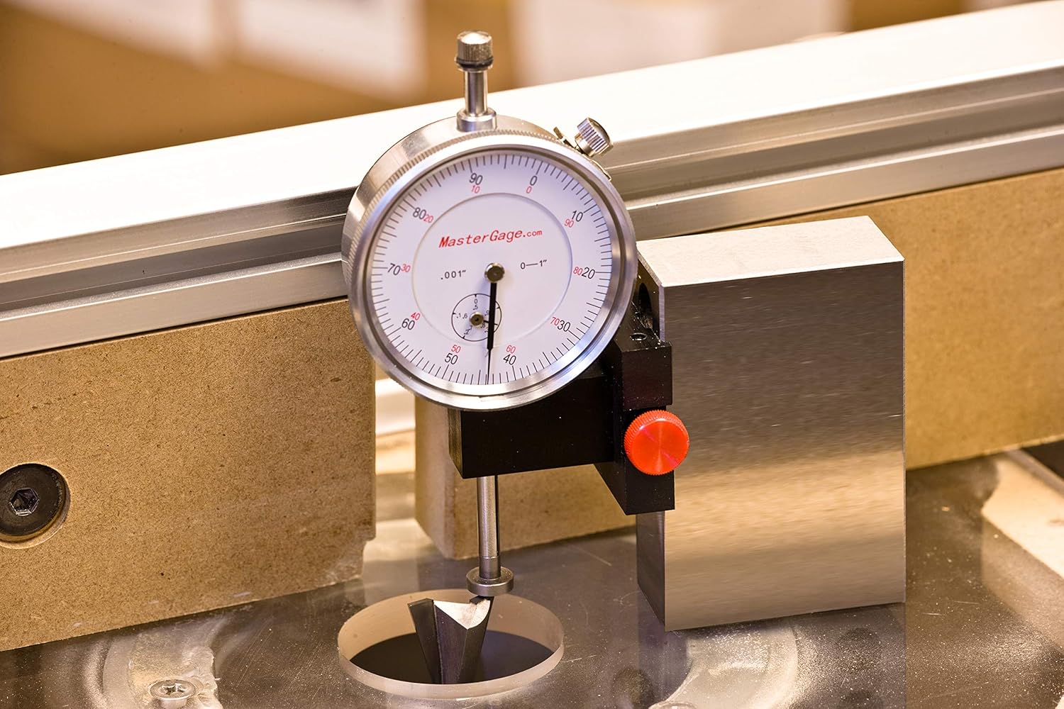 Best table saw router height gauge