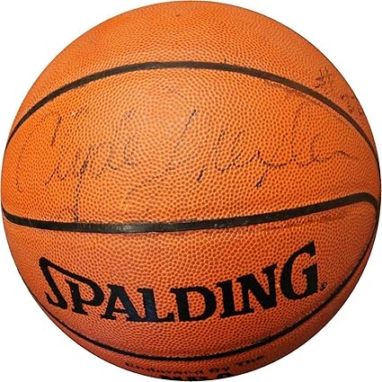 clyde drexler autographed basketball