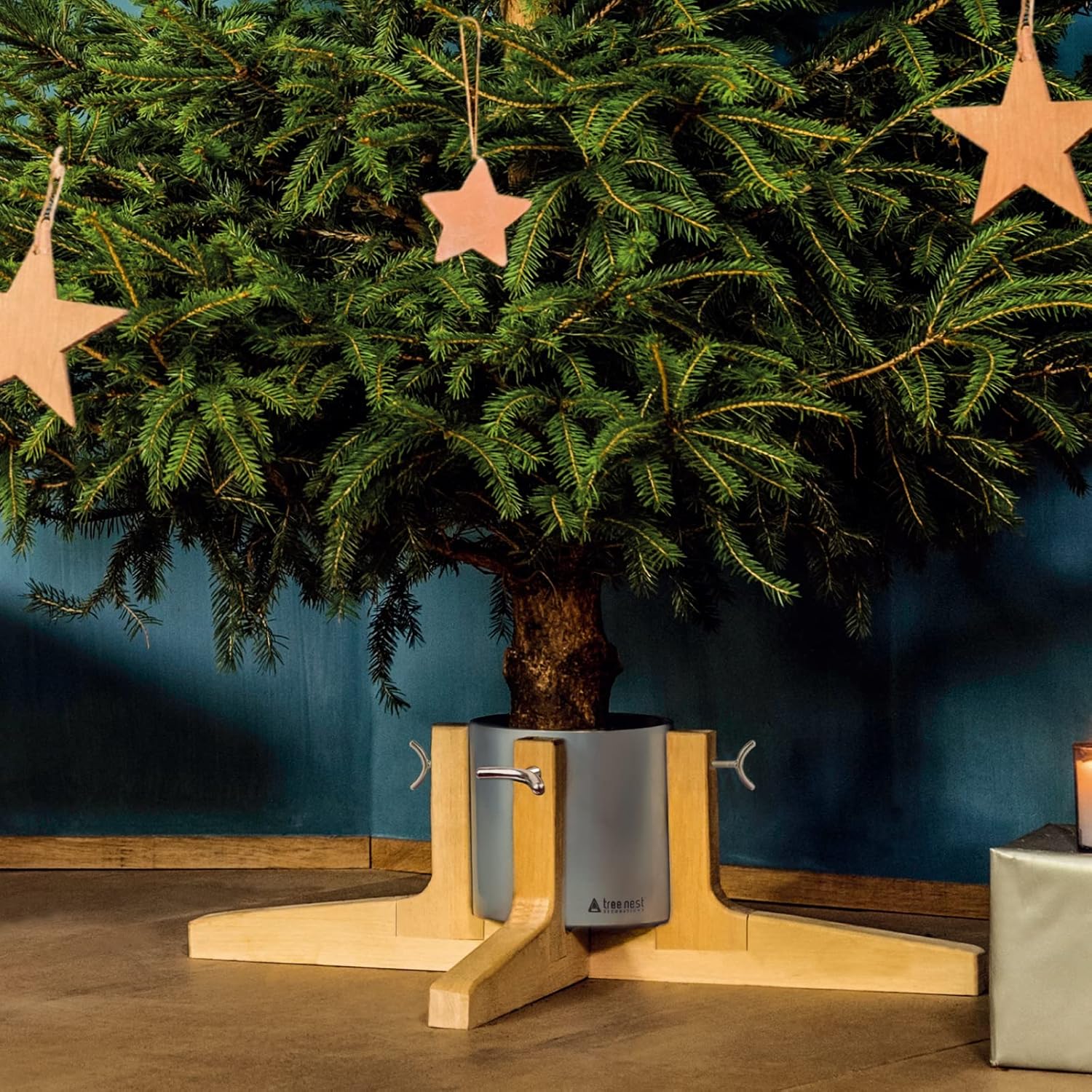 Tree Stands - Tree Nest Christmas Tree Stand Base for 7ft Real Tree Sliver Christmas Tree Holder Stable for Xmas Tree Decoration Rustic (Silver,Medium)