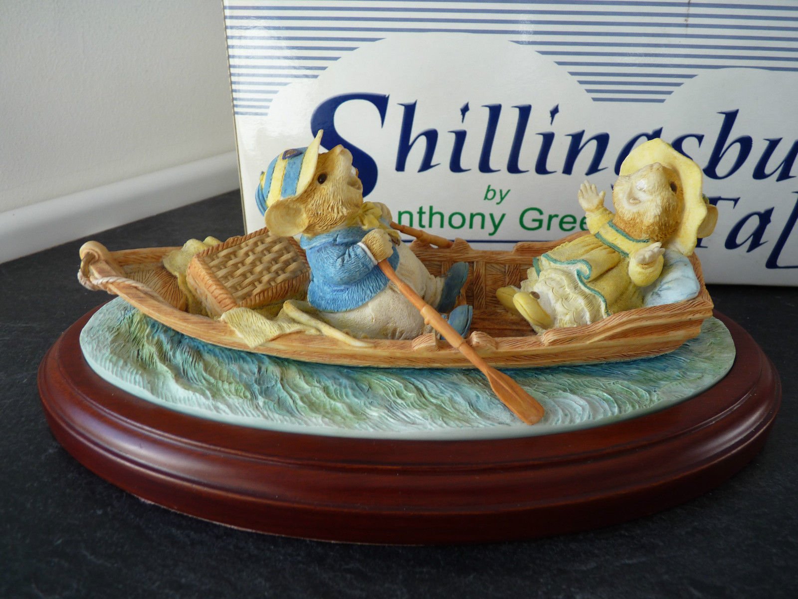 SHILLINGSBURY TALES - MR & MRS FIZZYWIGG BY - PENDELFIN - MADE IN UK - BNIB - RETIRED & RARE