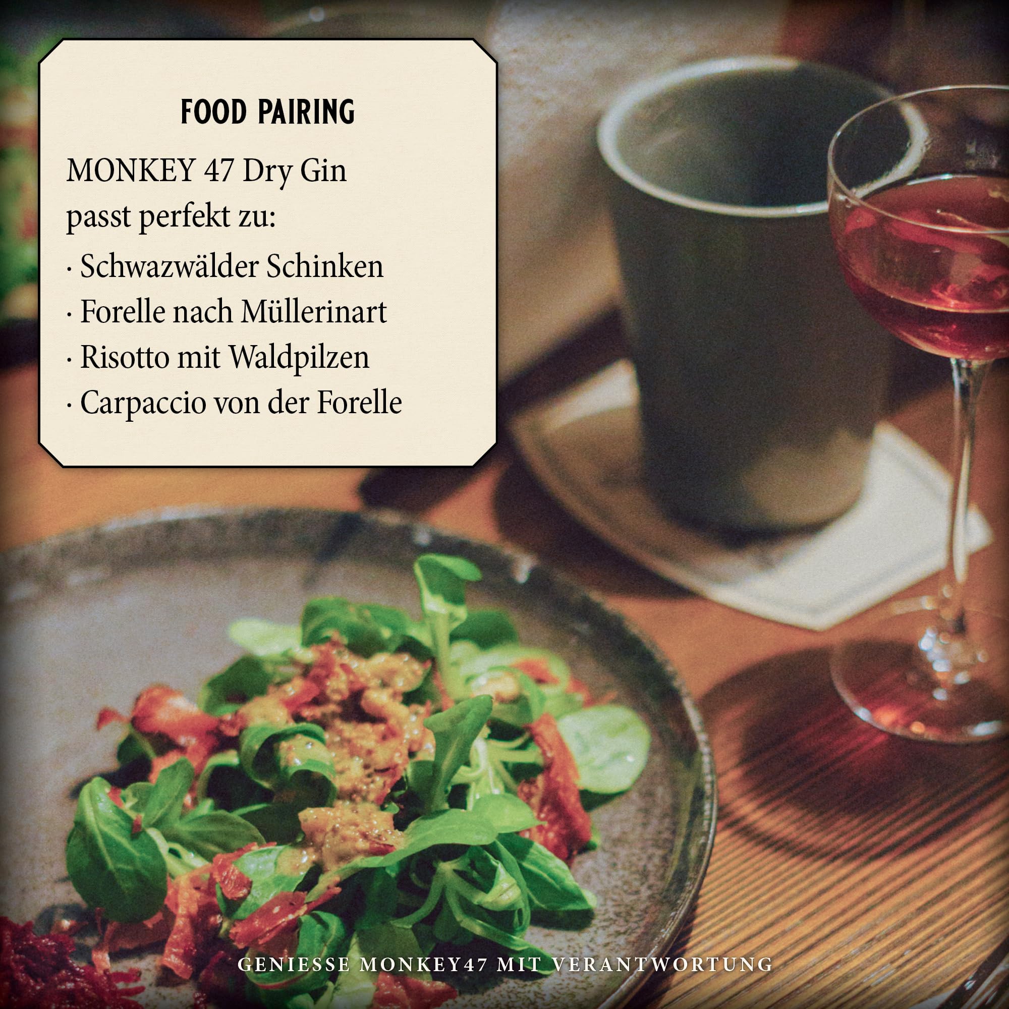 Monkey 47 Schwarzwald Dry Gin – Harmonischer Ultra Premium Gin mit Wacholderaroma & frischen Zitronen- und Fruchtnoten – 1 x 0,5 L | 500 ml (1er Pack) 7