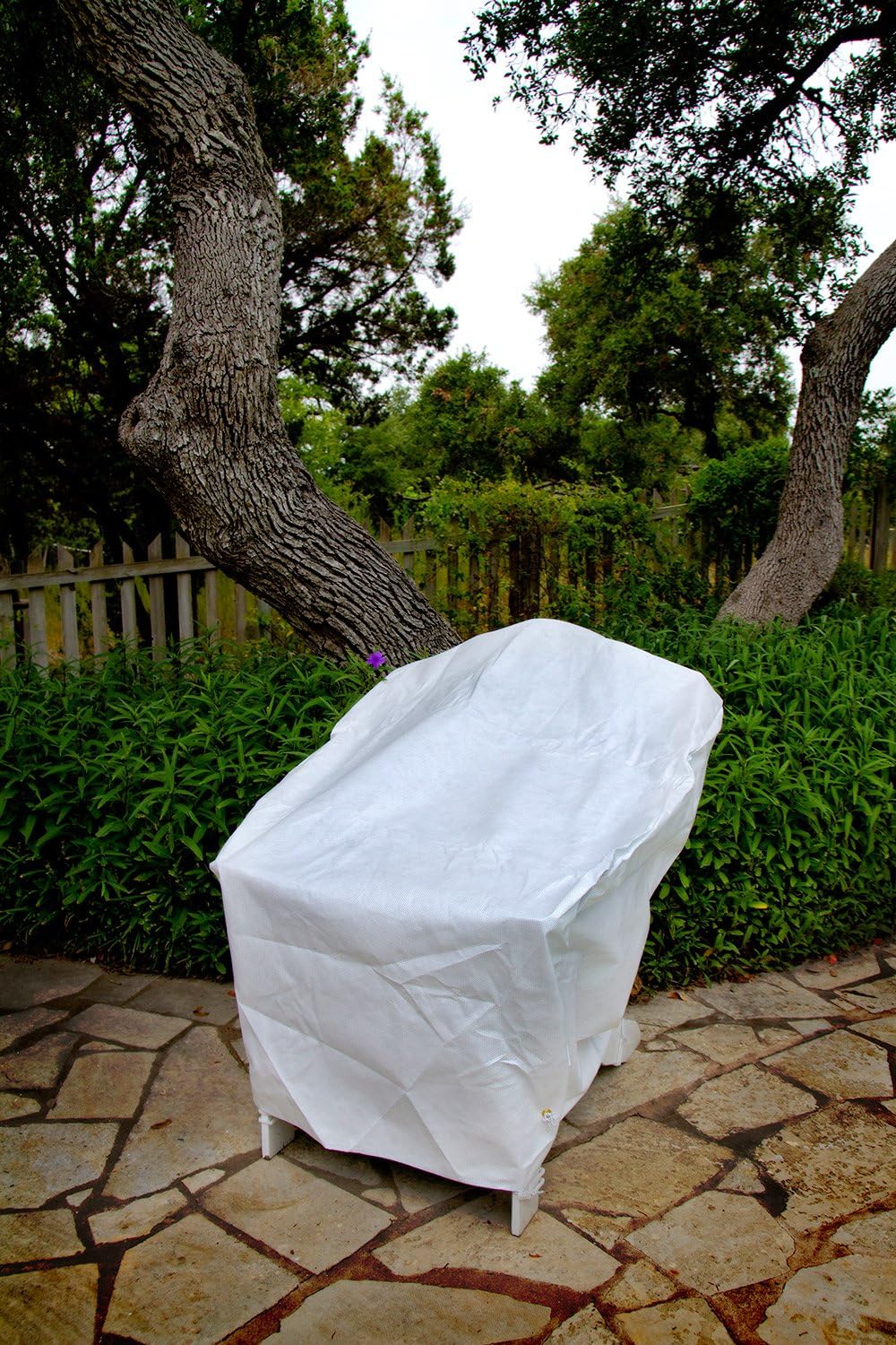 Amazon Com Dupont Tyvek 22750 Adirondack White Chair Cover 40 Inch W By 37 Inch D By 41 Inch H Patio Chair Covers Garden Outdoor