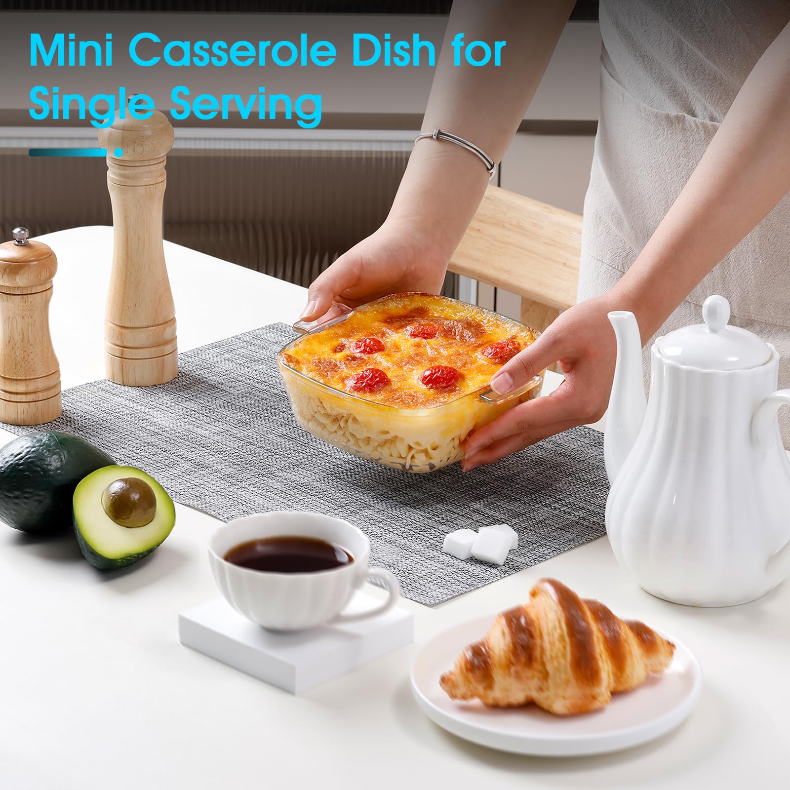 NUTRIUPS 0.8L Glass Casserole Dish with Lid Oven Safe Square Casserole Dish 5.9in Glass Microwave Bowl With Lid Microwavable Cookware (25oz-Mini)