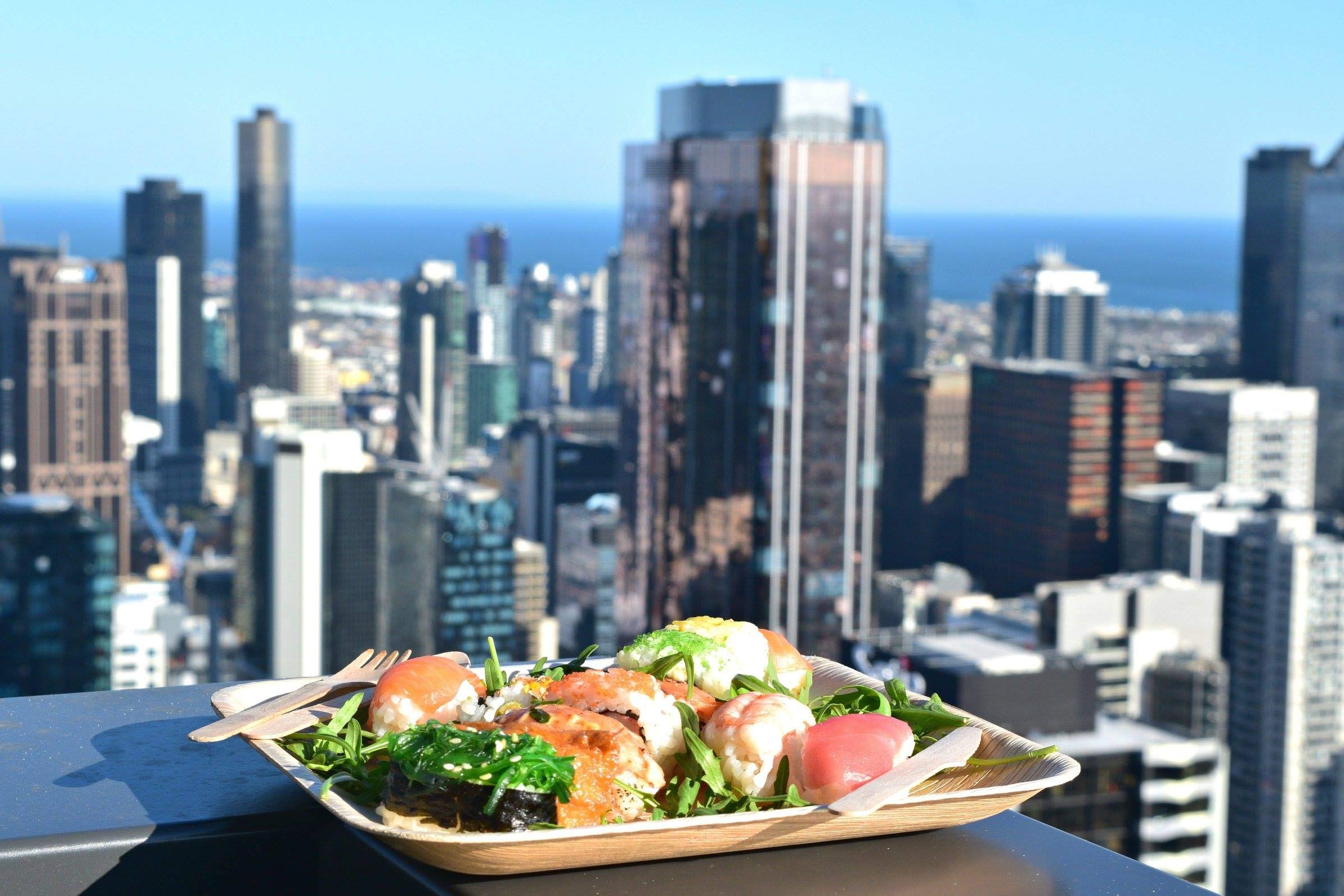 Disposable, Bamboo, Eco friendly plates/Biodegradable Leaf Dinnerware (Set of 25 Plates, Knifes, Forks & Spoons)