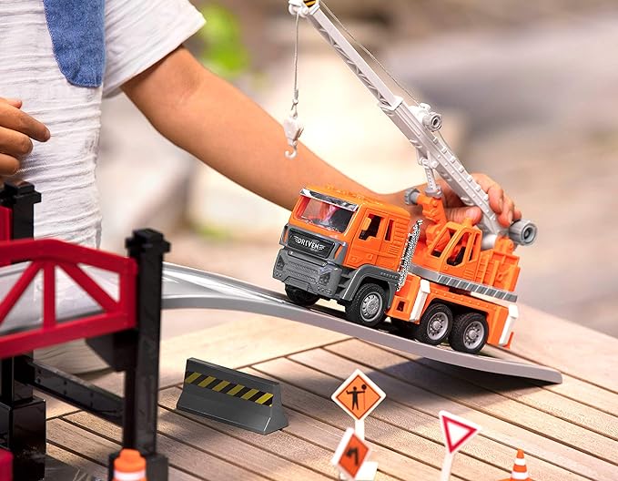 driven construction site crane playset