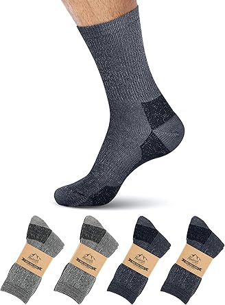 Amazon Com Pembrook Merino Wool Socks For Women Men 4 Pack Warm Thermal Socks Hunting Hiking Skiing Clothing
