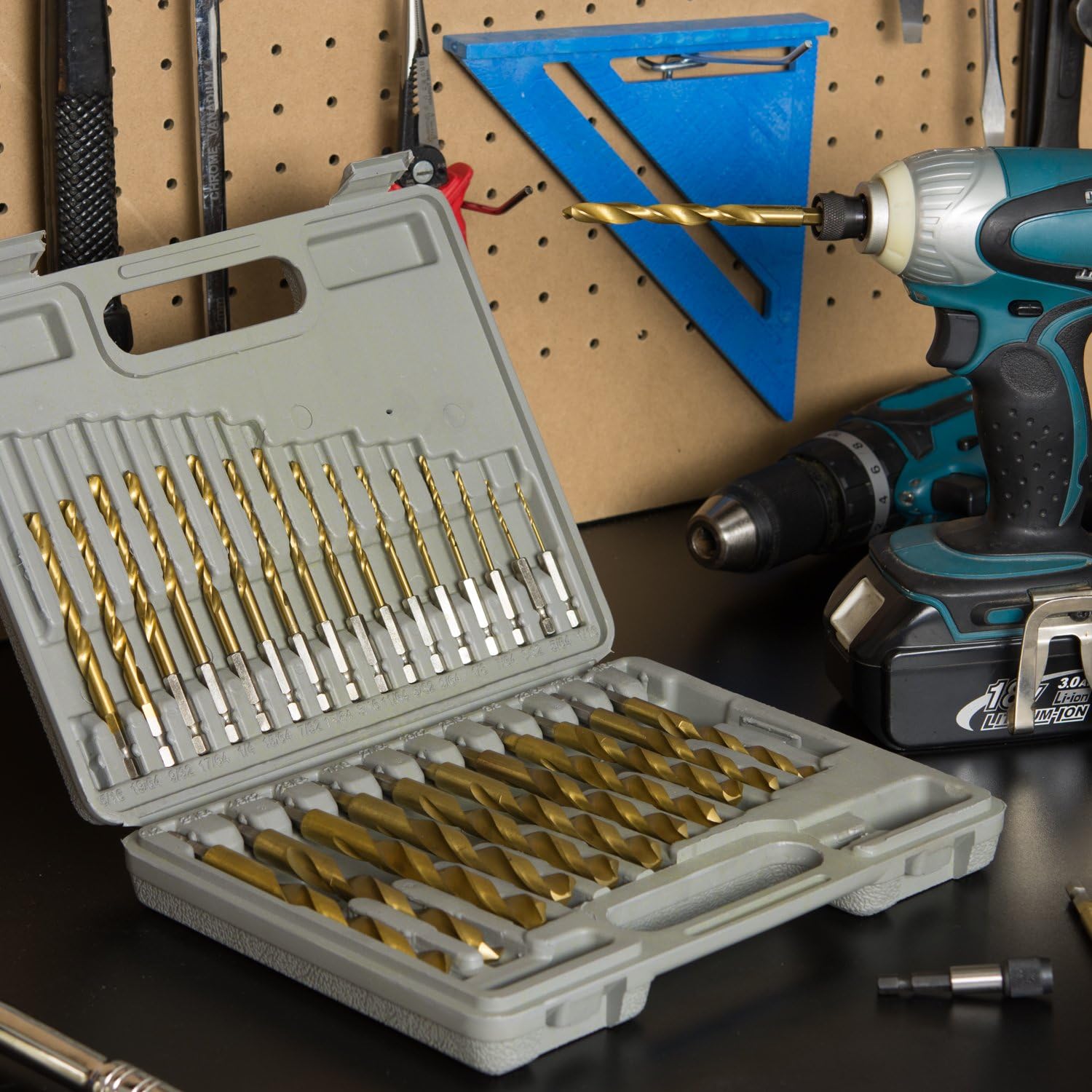 Tooluxe 10055L Titanium Coated Hex Shank Drill Bit Set, 30 Piece | Quick Change Design | 1/16" - 1/2" - Jobber Drill Bits - 