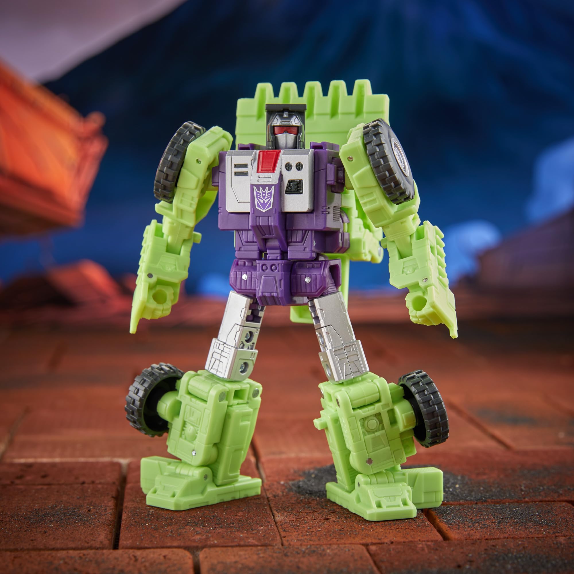 Transformers Toys Studio Series Voyager Class The Movie Constructicon Scrapper, 6.5-inch Converting Action Figure, Robot Toys, 8+