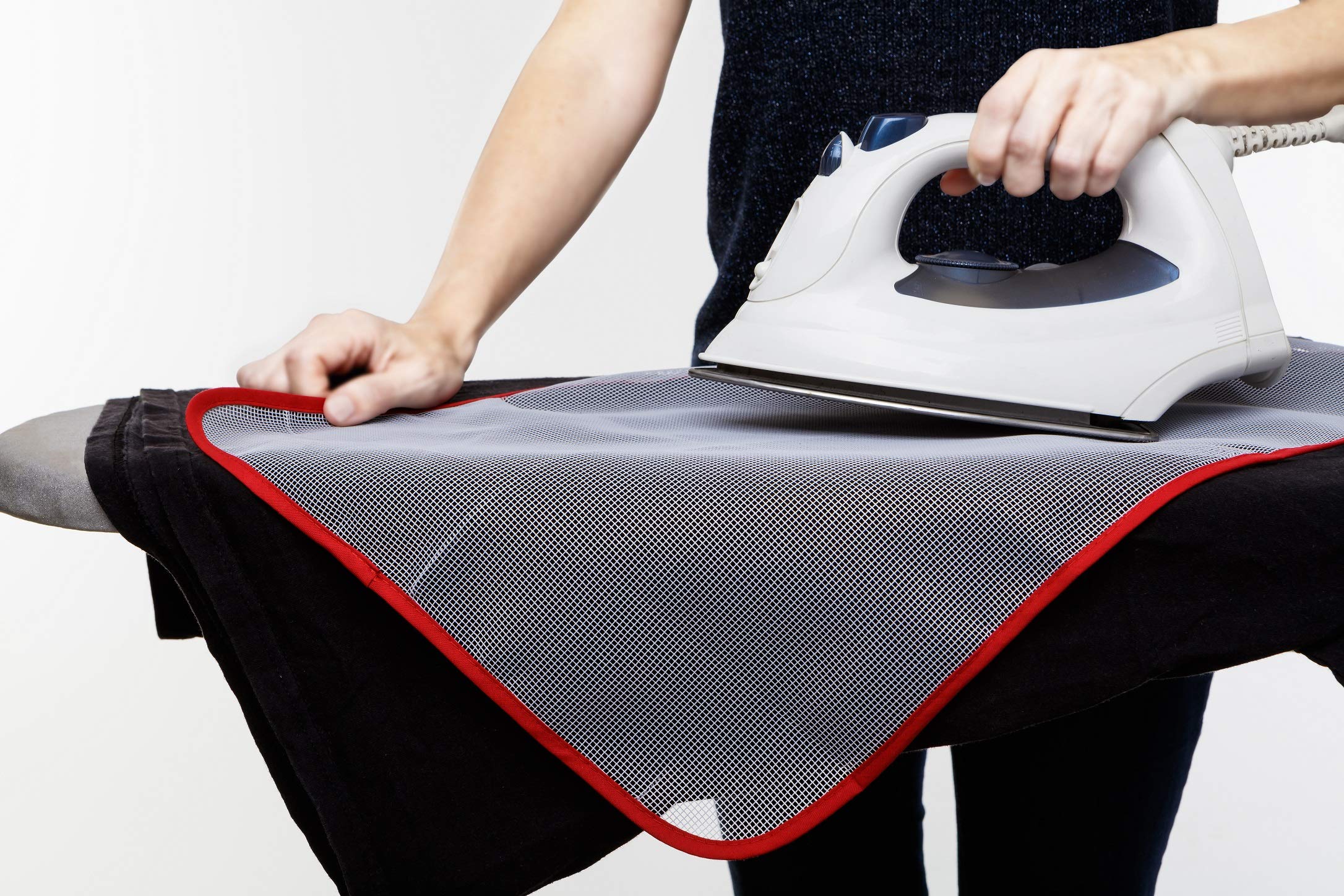 Smart-T-Haus Anti-Glare and Anti-Burn Translucent Iron Protector Cloth, White with Red Edge, 60 x 40 cm