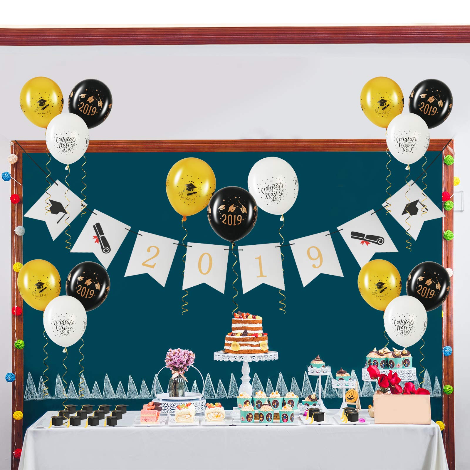 2019 Graduation Banner KATOOM Graduate Celebration Bunting Garland Grad Pennant Flags with 15 Pcs Latex Balloons for Graduation Party Decor Photo Props