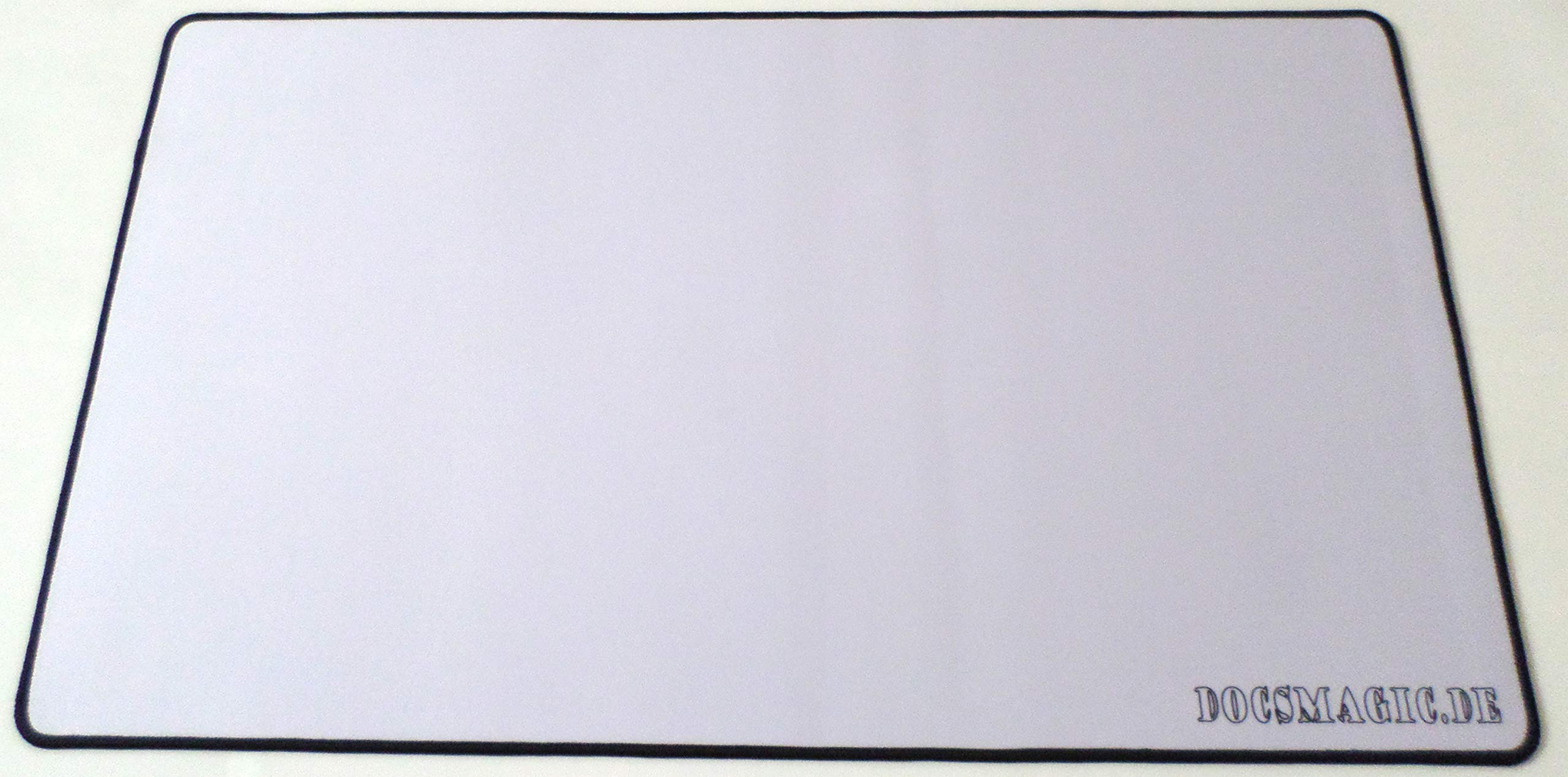 docsmagic.de Premium Playmat White - 60 x 34 cm Stitched 3mm