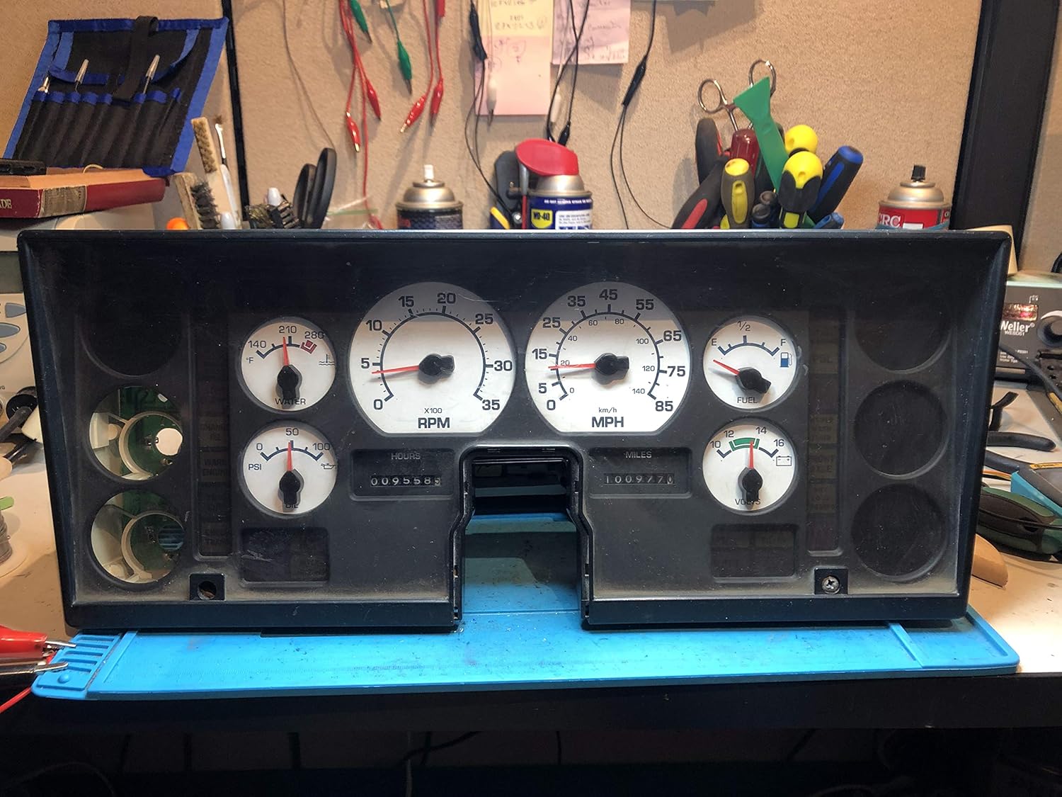 Used Dashboard Instrument Cluster for 1999 International School Bus