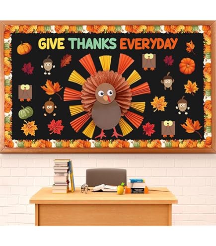 Thanksgiving classroom bulletin board featuring student gratitude messages