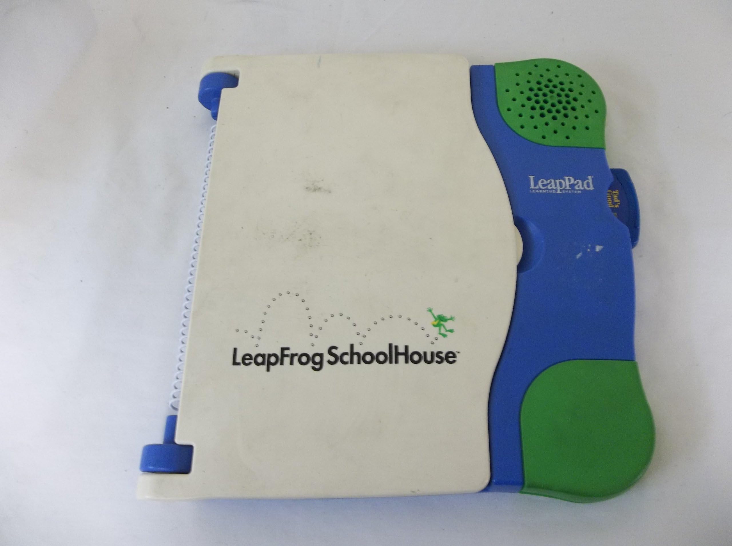 Leap Frog School House Leap Pad system - includes unit, Book, Cartridge, and Batteries - still in good conditioin