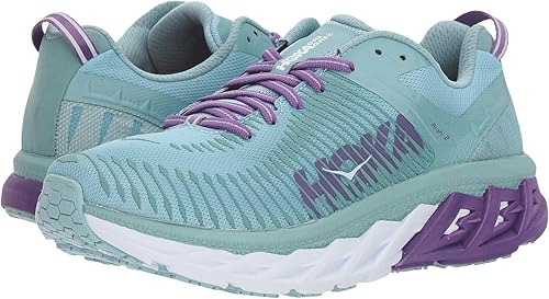 hoka one one w arahi 2