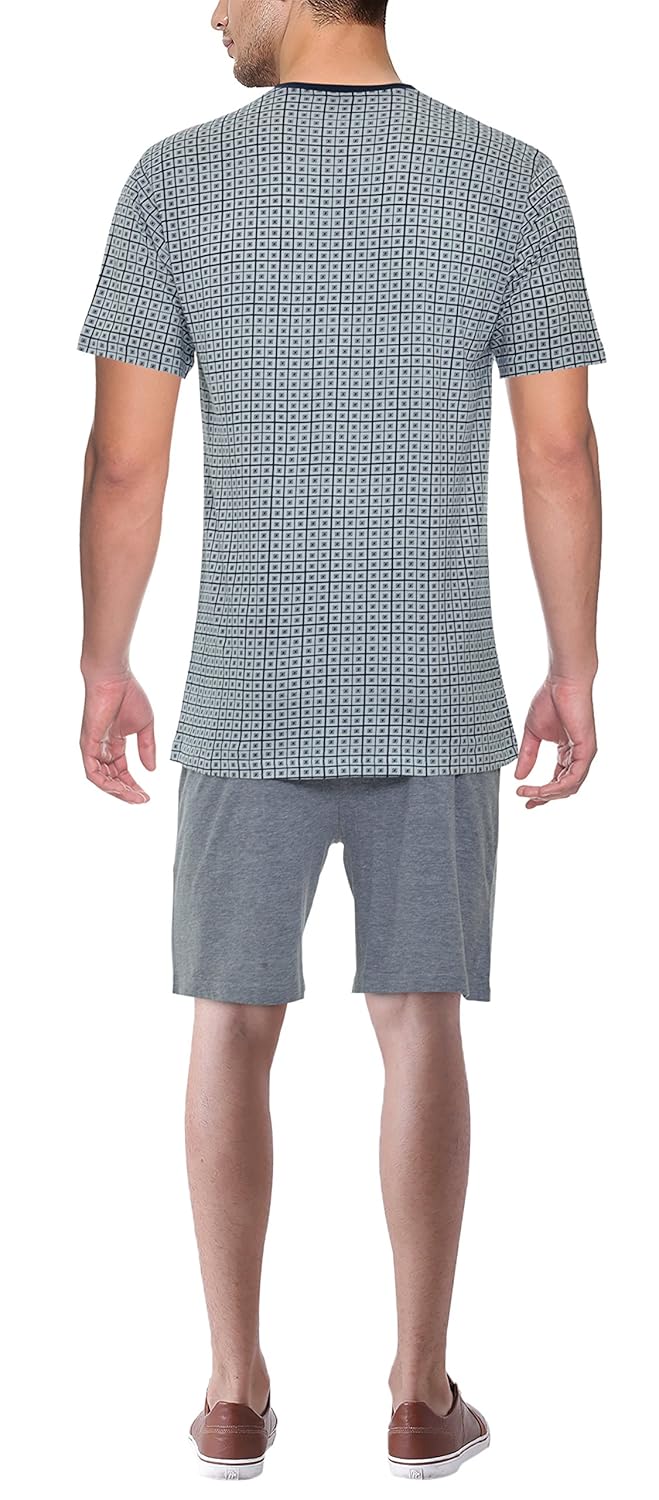 irge men's t-shirt & shorts