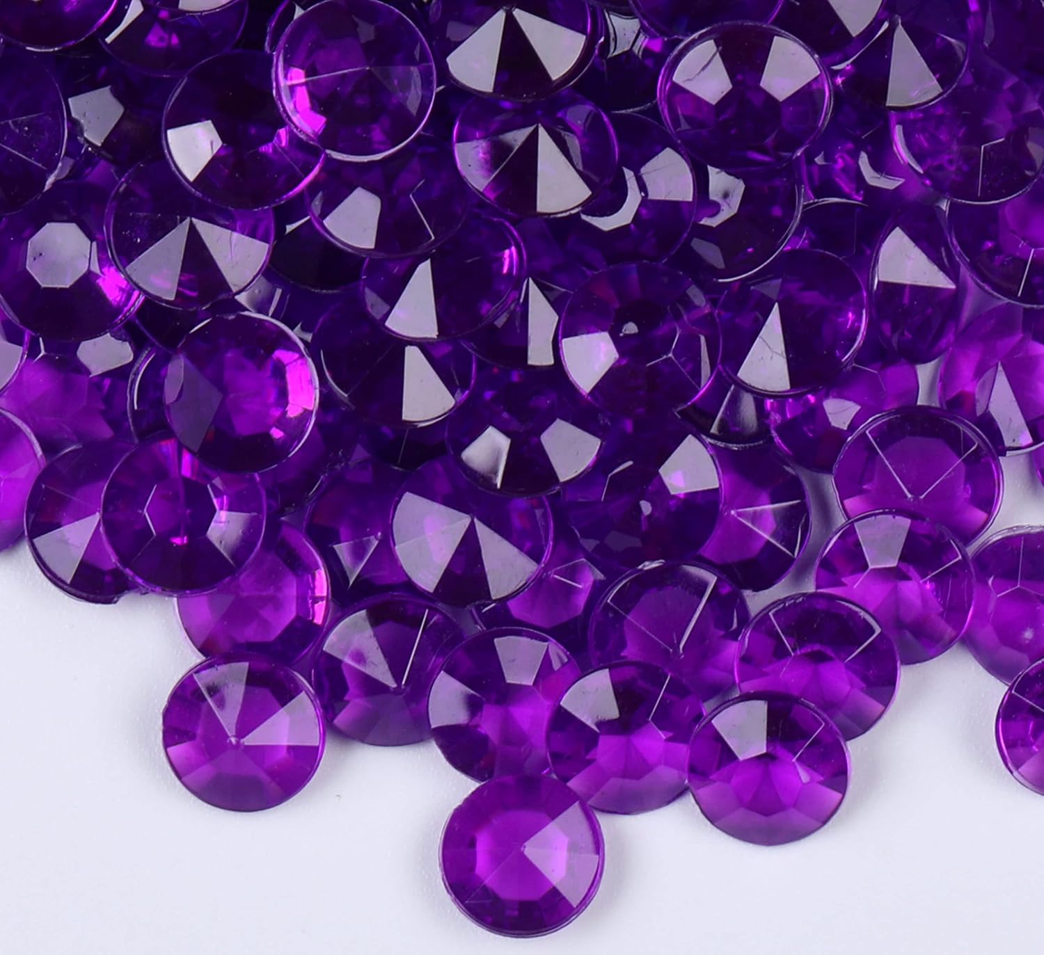Vase Fillers - Gintoaria 1000pcs/ Pack Wedding Table Acrylic Diamond Scatter Crystals Confetti Acrylic Gems Vase Fillers Rhinestones for Wedding, Bridal Shower, Vase Beads Decorations (10mm, Dark Purple)