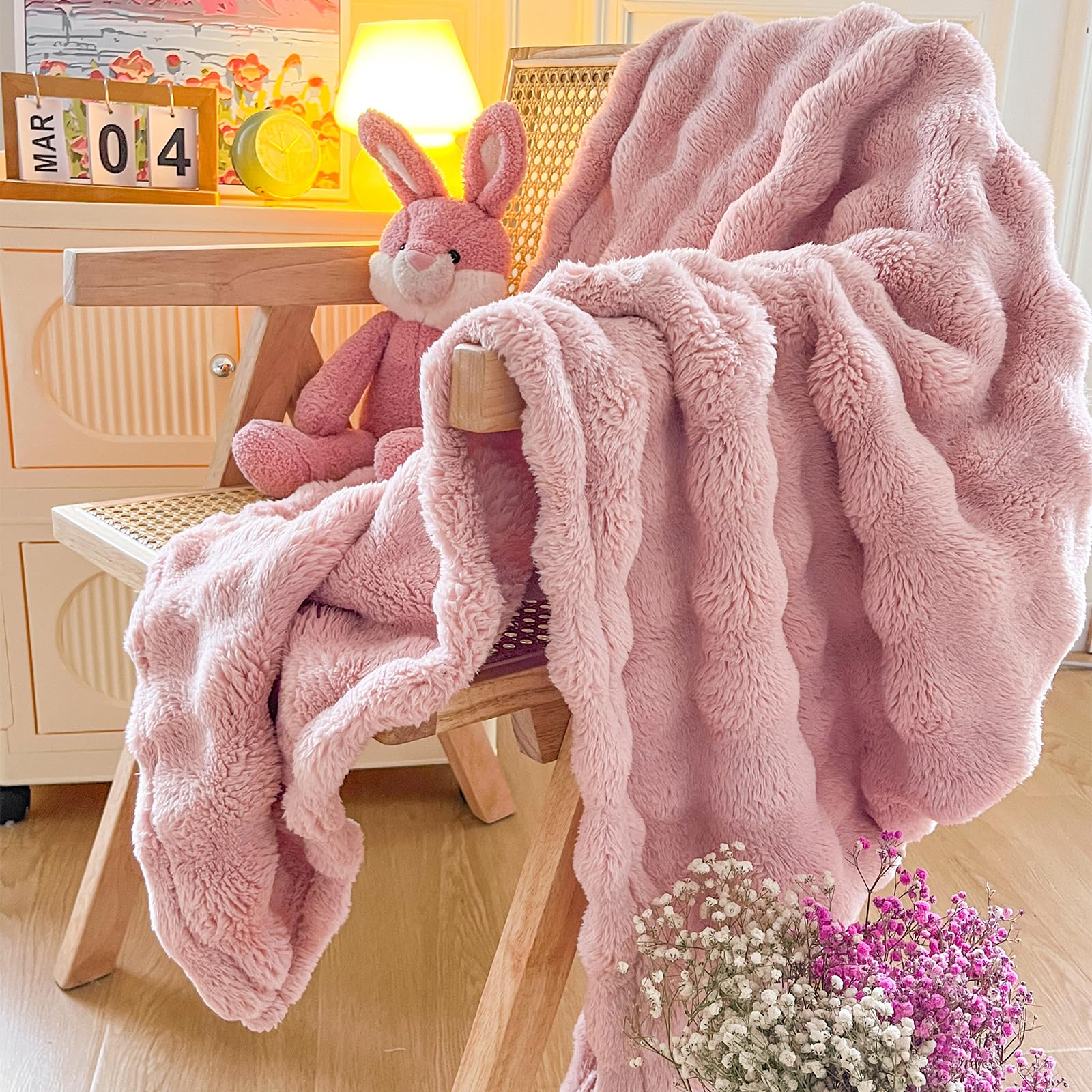 PU MEI Pink Throw Blanket, Fluffy Soft Blankets