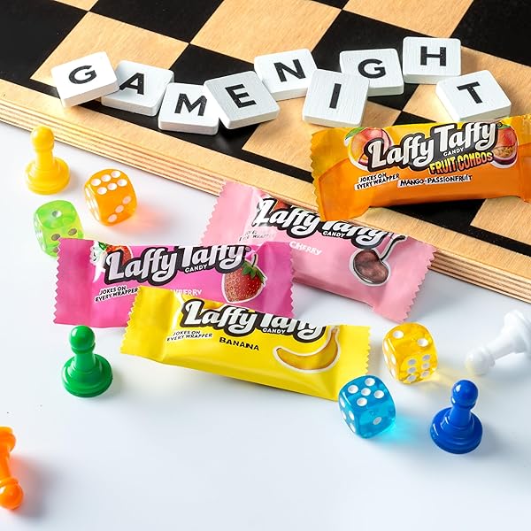LAFFY TAFFY ASSORTED MINI BARS, CHEWY CANDY IN A VARIETY OF FRUITY FLAVORS, 135 PIECES, 45.9 OZ