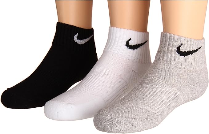 Amazon Co Jp ナイキ Nike キッズソックス 靴下 Cotton Cushion Quarter Length Socks W Moisture Management 3 Pair Pack Little Kid Big Kid White Grey Heather Black Sm 3 Little Kid 5 Big Kid Shoe 3 5歳 One Size 服 ファッション小物