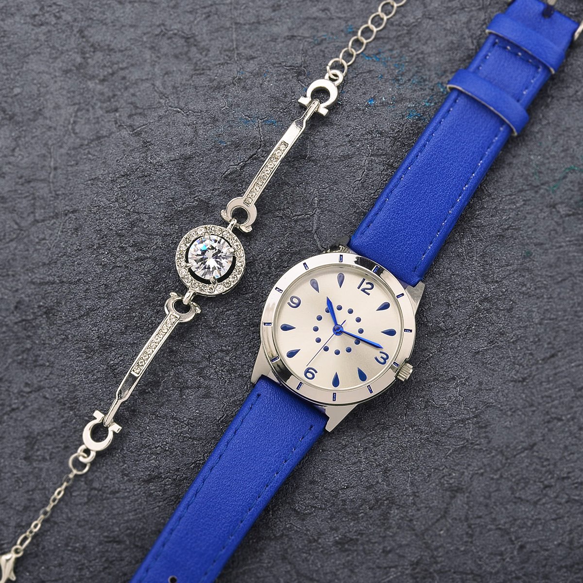 Abrray Quartz Watch Women Drop-shaped Blue Watch Zinc Alloy Case with Crystal Zircon Gem Rhinestone Chain Bracelet