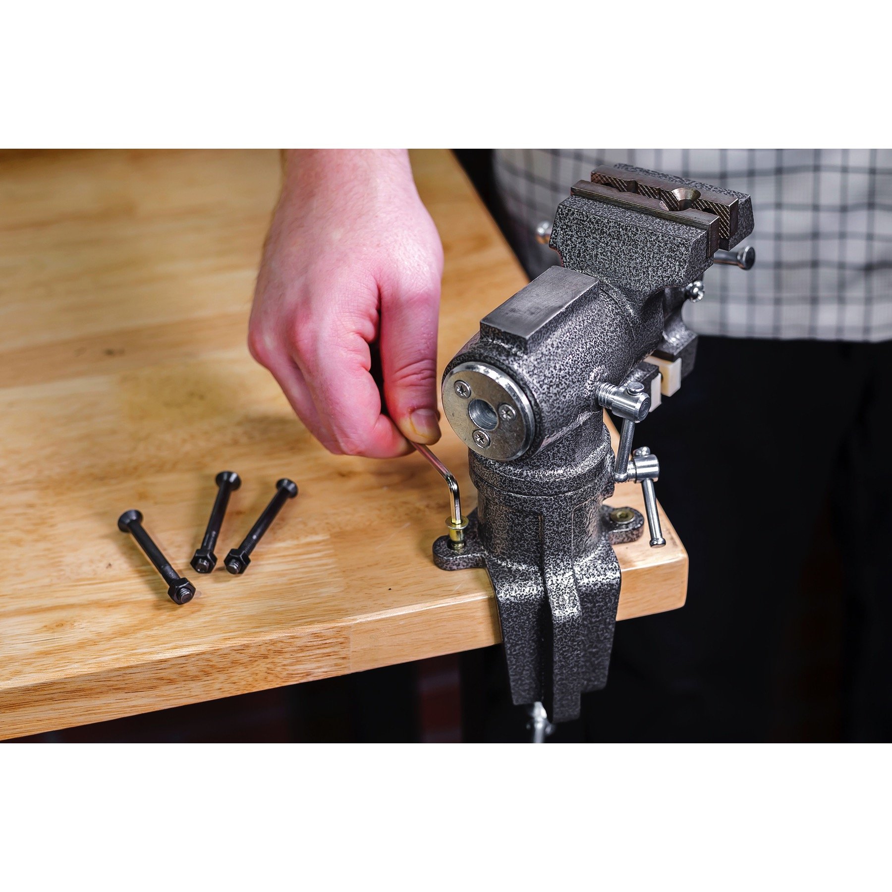 Mua Toolsmith 2-1/2 inch Mini Jaw Portable Clamp-on Table Bench Third ...