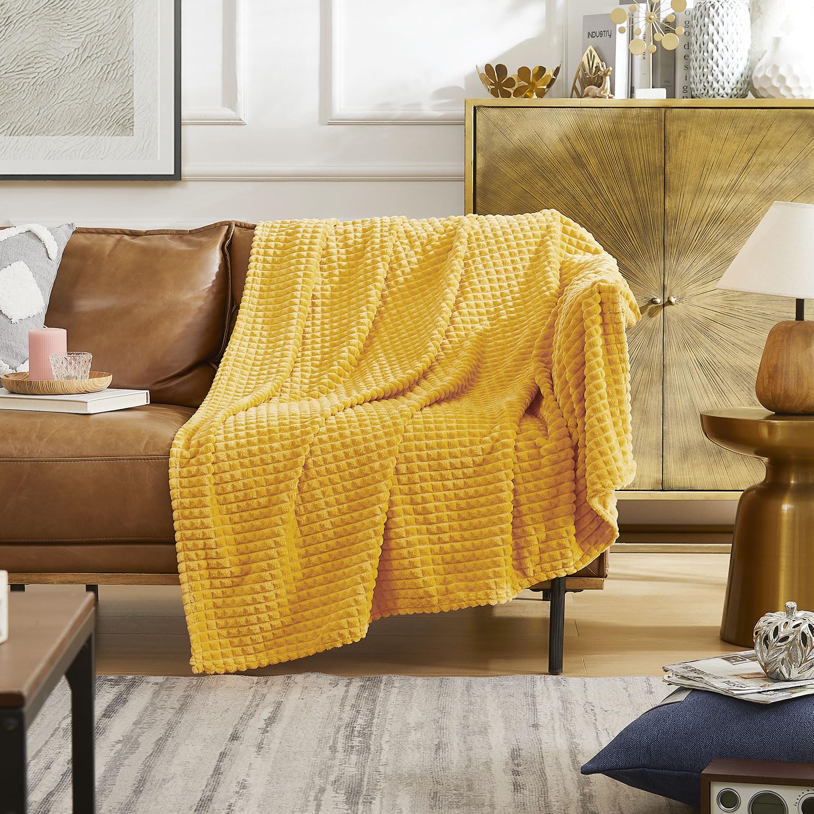 KASYLAN Super Soft Flannel Fleece Throw Blanket Grid Jacquard Decorative Warm Cozy Blanket for Sofa, Couch, Bed, Camping, Travel, Suitable for All Seasons(Yellow, 127x152cm)