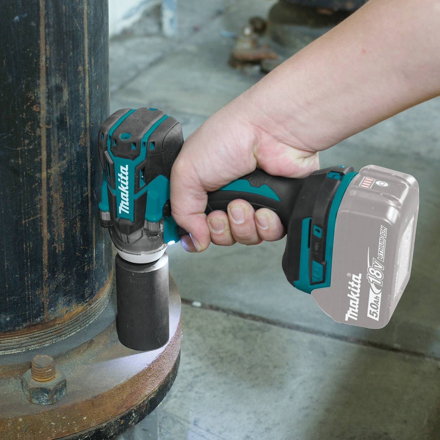 Makita XWT11Z 18V LXT LithiumIon Brushless Cordless 3Speed 1/2