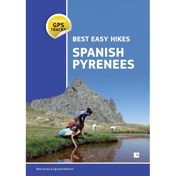 Walks and Climbs in the Pyrenees: Walks, climbs and multi-day