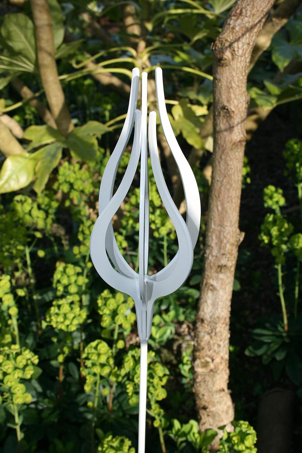 Decorative Plant Stakes Tulip Head Stake Metal Flower Stakes Garden Stake Ornaments Decorative Metal Garden Stakes White Garden Features Ideas Garden Outdoors Garden Stakes