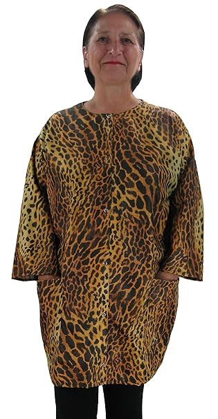 Amazon Com Plus Size Hair Stylist Smock Cheetah Animal Print Beauty