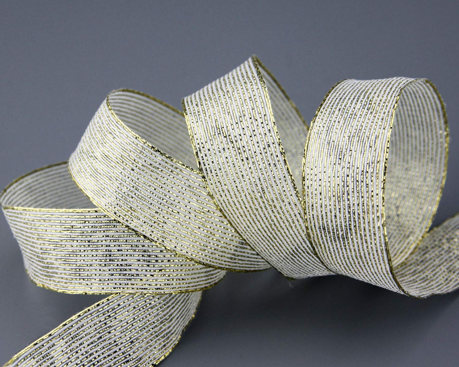 finemark 20 m x 25 mm Decorative Ribbon Metallic Stripes Cream Gold Lurex Stripes Gift Ribbon with Wire Edges Shiny Christmas Ribbon