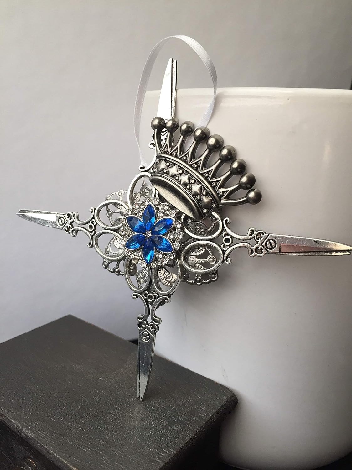 Amazon Com King Or Queen Of Hair Styling Best Hairstylist Or