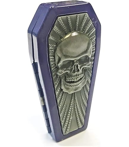 Amazon.com: Silver Metal Skull Raised Design Coffin Cigarette Case, Fit's  100's, 3101COFSSK : Health & Household