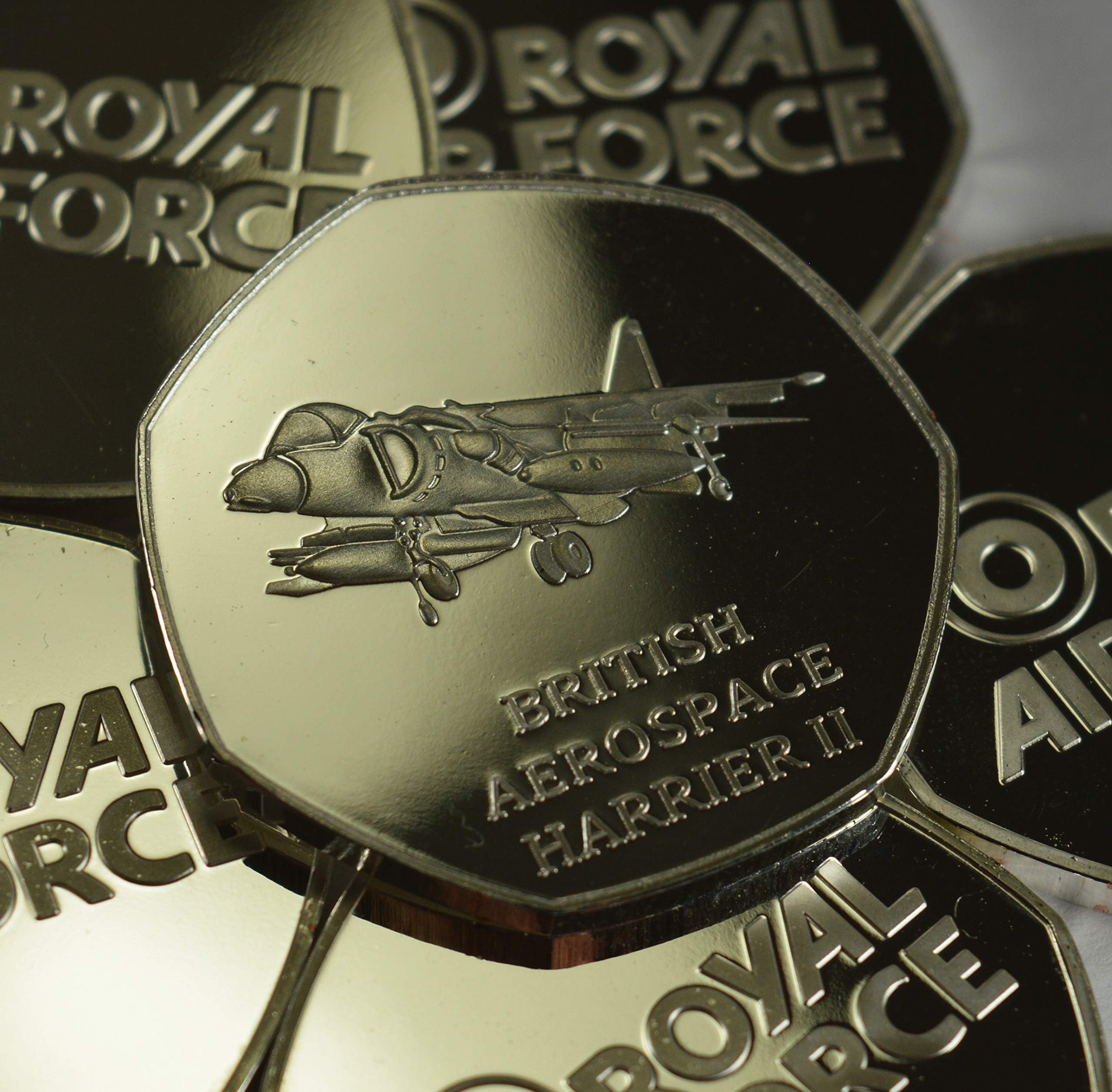 The Commemorative Coin Company HARRIER JUMP JET Silver Commemorative. Albums/Collectors. BRITISH AEROSPACE, ROYAL AIR FORCE, RAF