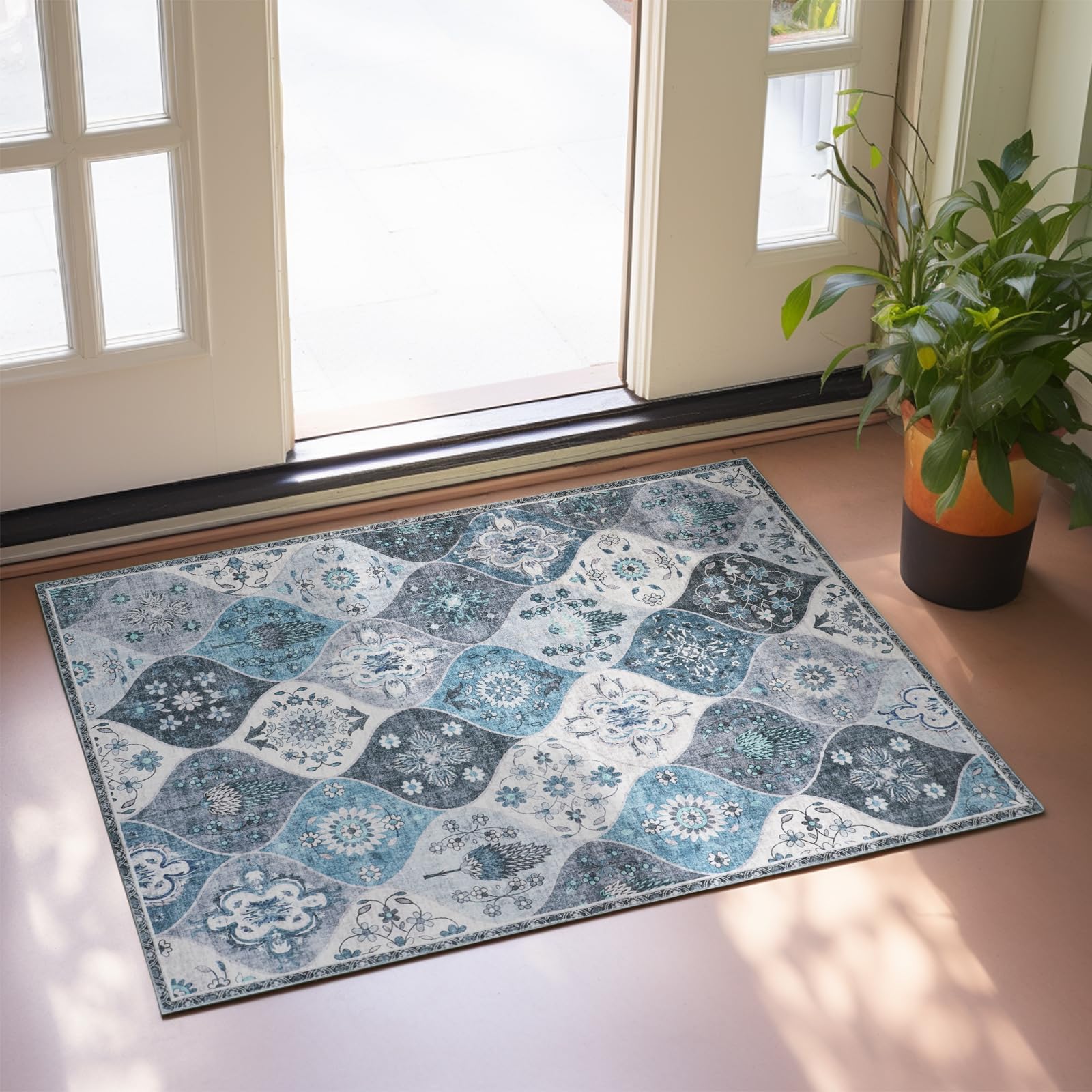 Xfrog Moroccan Floral Area Rug, 60x110cm Entryway Rug Non-Slip Washable Small Rug, Ultra Soft Antique Print Vintage Distressed Low-Pile Indoor Door Mat Floor Blue Carpet for Entrance Kitchen Bathroom