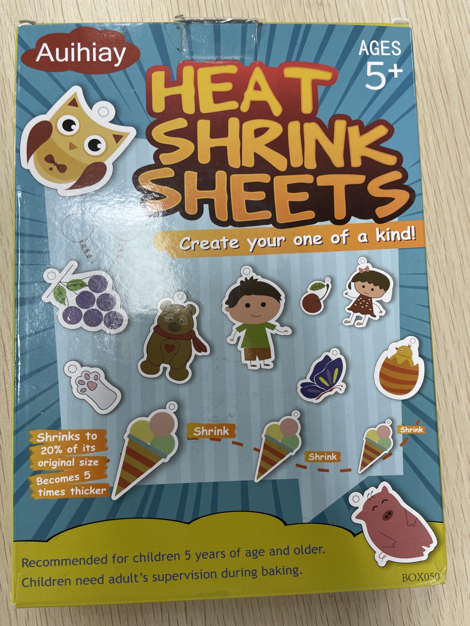 Auihiay 145 Pieces Shrink Plastic Sheet Kit Include 20 PCS Shrinky Paper with 125 PCS Keychains Accessories for Kids Creative Craft, Easter Mother Day Ornament