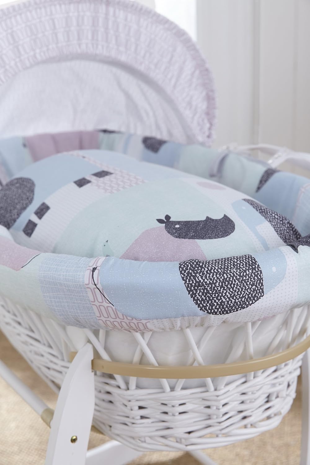 neutral moses basket