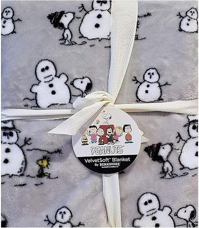 Amazon Peanuts Berkshire ベルベット ソフトブランケット ツイン 60インチ X 90インチ スヌーピーとウッドストック 雪だるまを作る ブランケット 毛布 オンライン通販