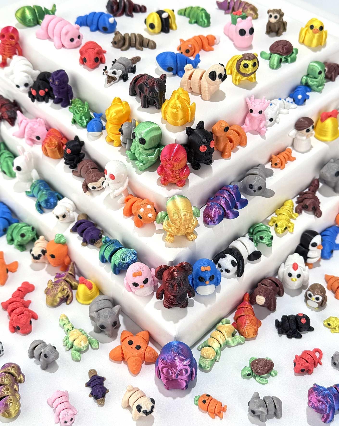 150Pcs Random 3D Printed Animals,Mystery Pack Articulated Figurines Fidget Toy,Gifts for Kids Graduation Rewards,Easter Egg Stuffers,Christmas Birthday Gifts(Varying Sizes)