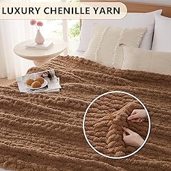 L'AGRATY Chunky Knit Blanket - Soft Chenille Yarn